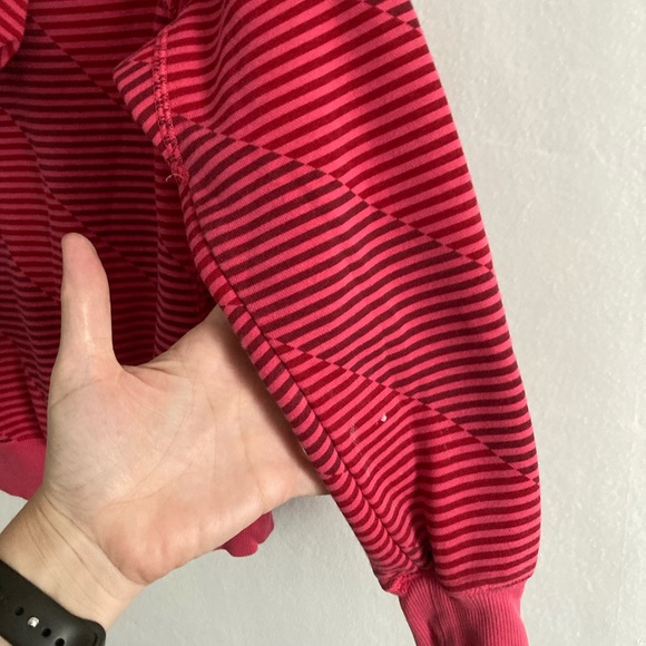 Nike  stripped zip up hoodie size medium - Picture 13 of 15